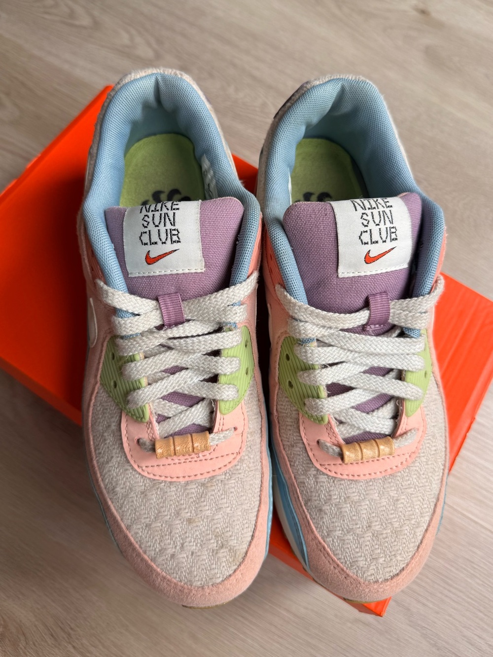 Nike Air Max 90 SE Sun Club Multi Pastel Multi-Color Sneaker - Picture 6 of 8